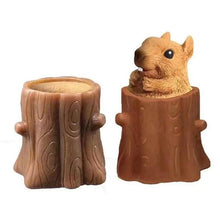 Load image into Gallery viewer, Squirrel cup decompression toy