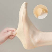 Load image into Gallery viewer, Invisible Ice Silk Breathable Socks